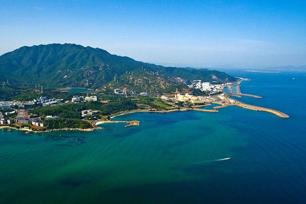 深圳浪騎游艇會(huì)——海上漁排、海上皇宮