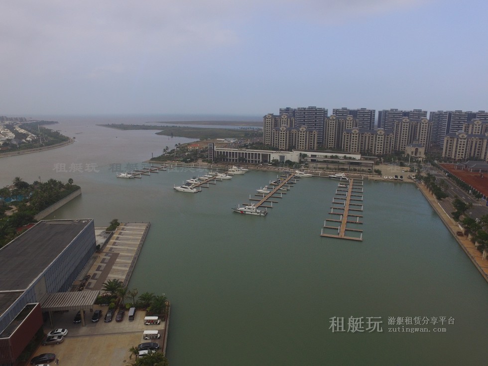 海南?？谛虏簫u國(guó)際游艇會(huì)